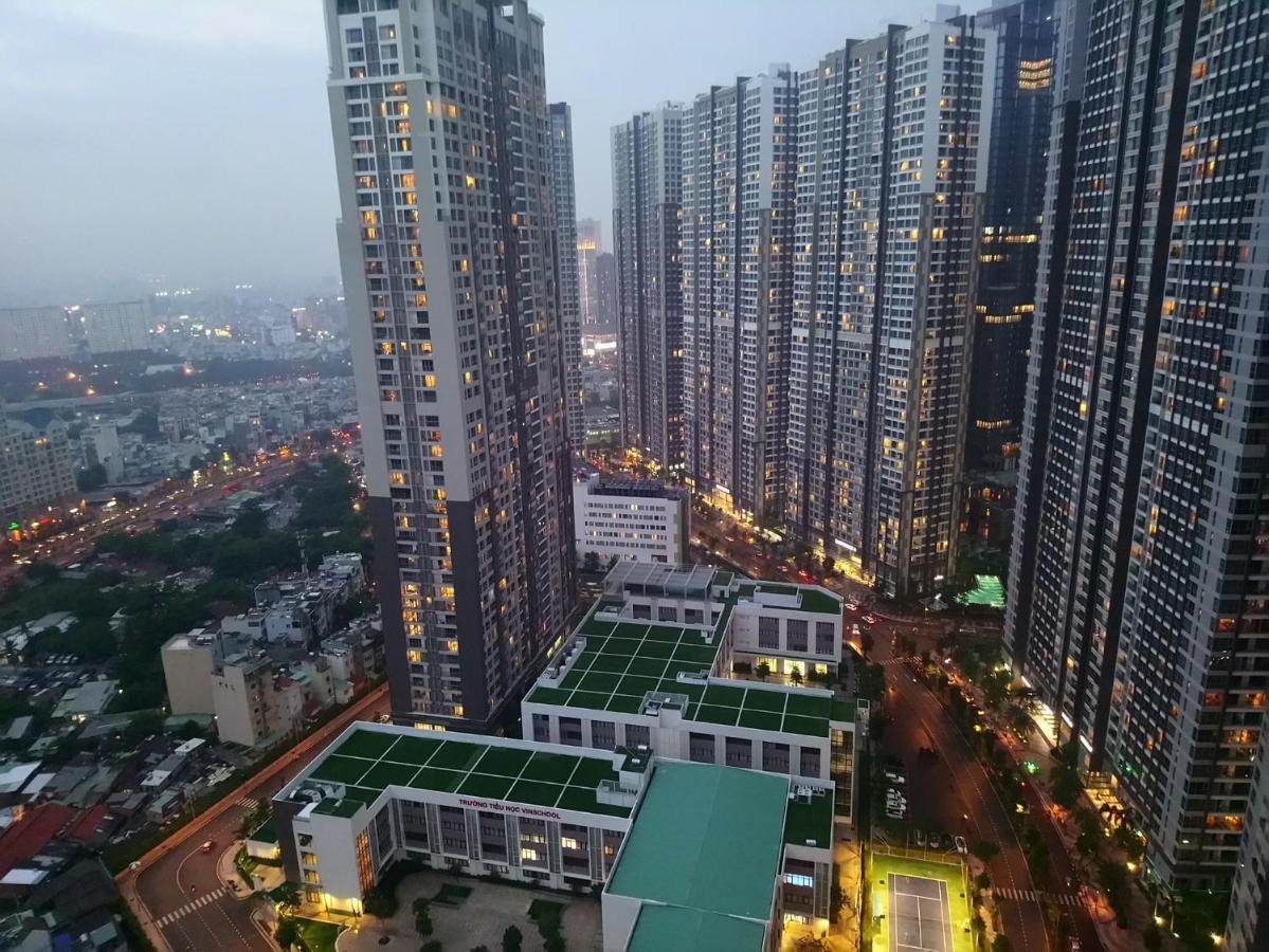 The Luxe Nest Landmark 81 Хошимин